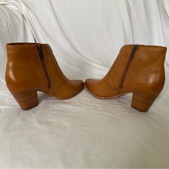 Frye Jennifer Bootie Boots Cognac Size 6.5 - Picture 5 of 12